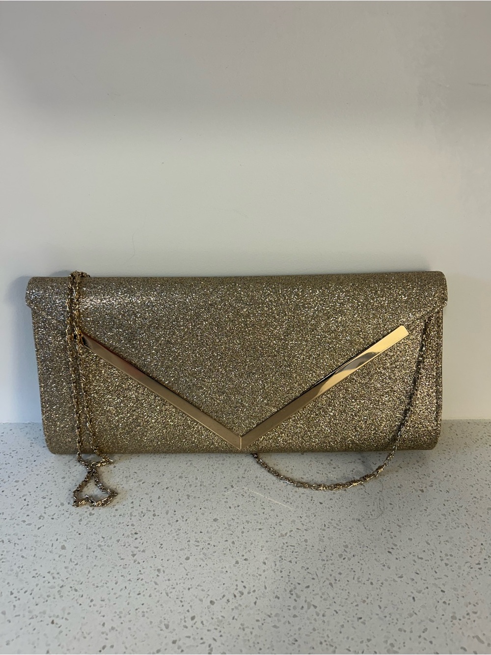 Call It Spring Gold Glitter Envelope Clutch with Gold V-Trim and Chain❤️
